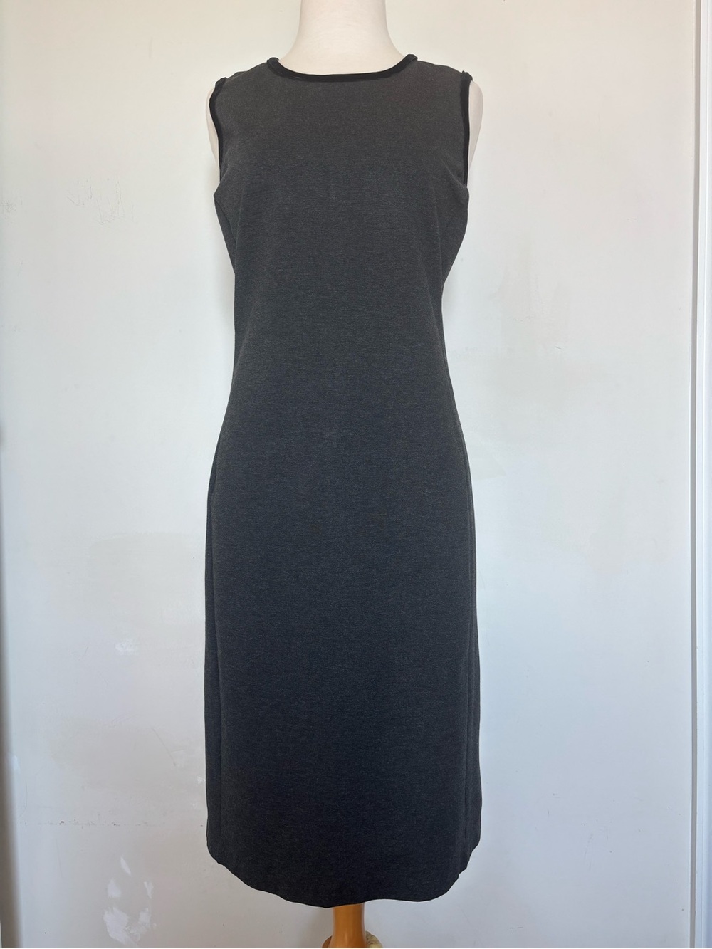 Lauren Ralph Lauren Black Sleeveless Sheath Dress